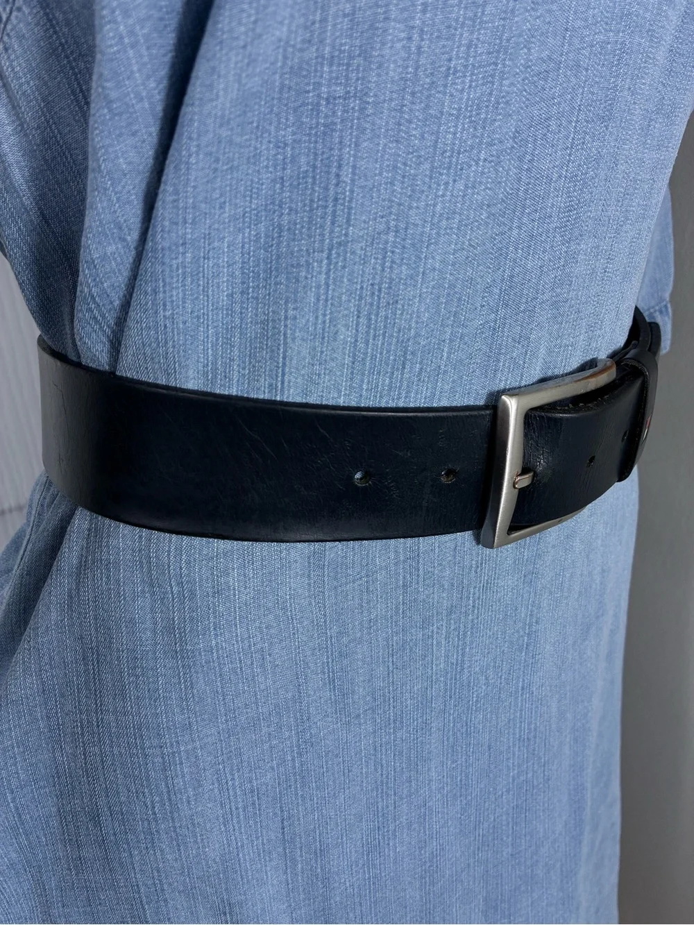 Tommy Hilfiger Men’s Belt Sz 34 Blue Genuine Leather Belt Logo